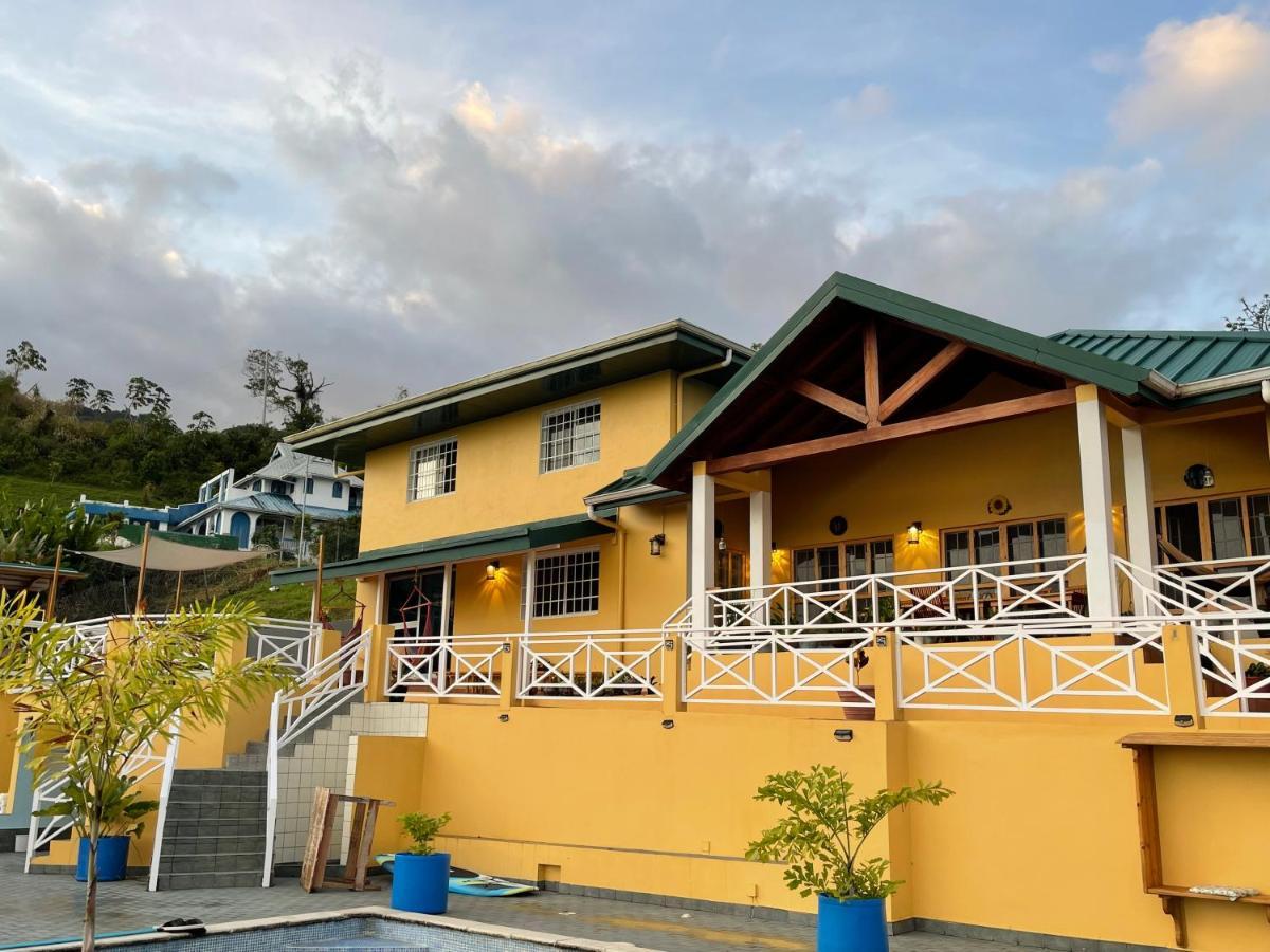 The Victory Villa Parrot Hall Exterior photo